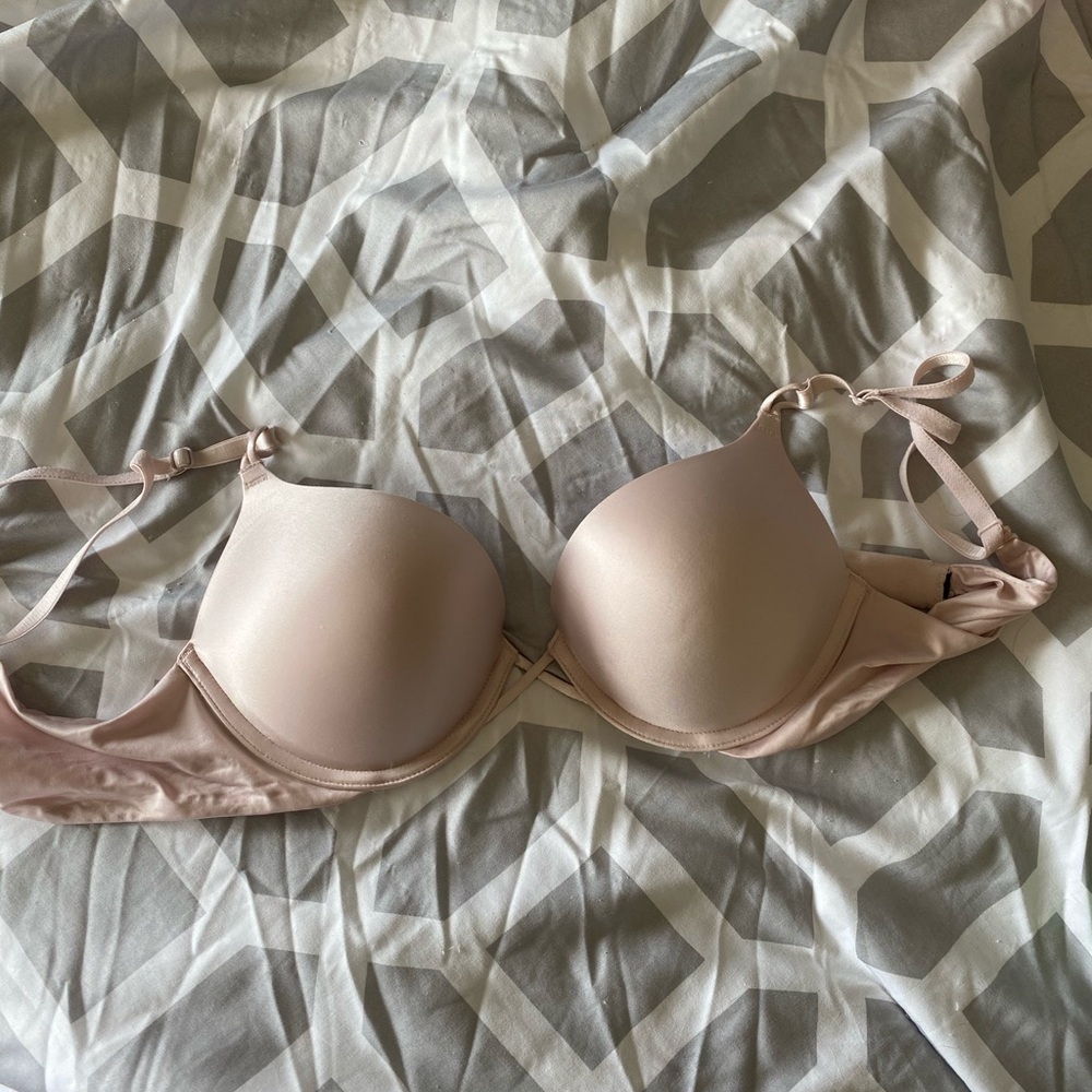 Victoria’s Secret Bombshell Bra